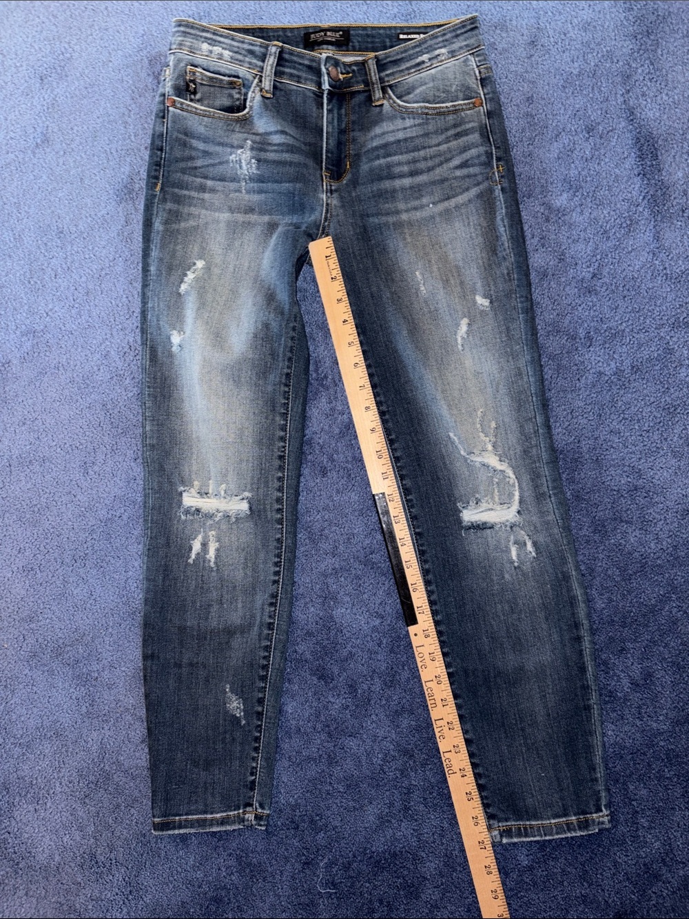 Judy Blue Medium Blue Wash Denim Jeans with Leather Patch - Picture 7 of 9